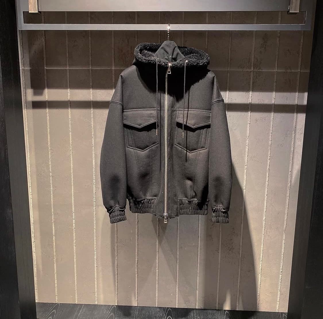 송지오 배정남 아뜰리에 리버시블 무스탕 상품이미지3