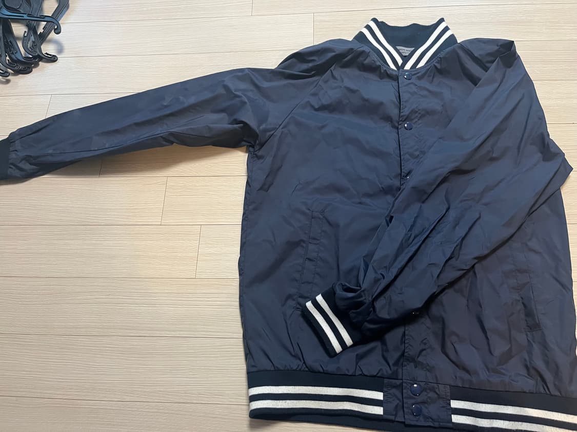 꼼데가르송 CDG 네이비 바시티 자켓 L 상품이미지4