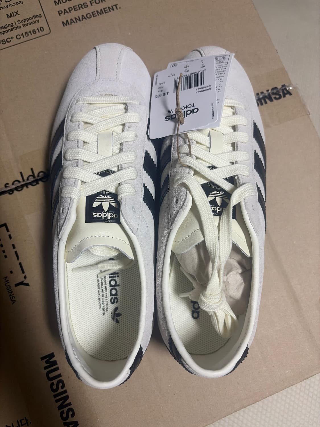 아디다스 도쿄 240 새신발 상품이미지1