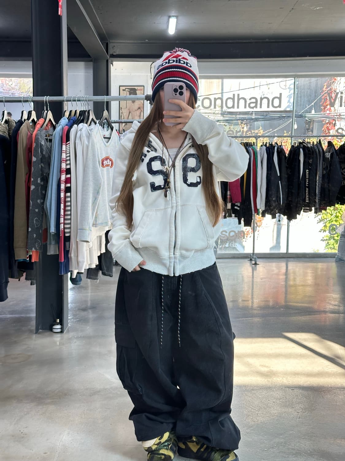 아베크롬비 머슬핏 데미지 후드집업 크림  상품이미지2