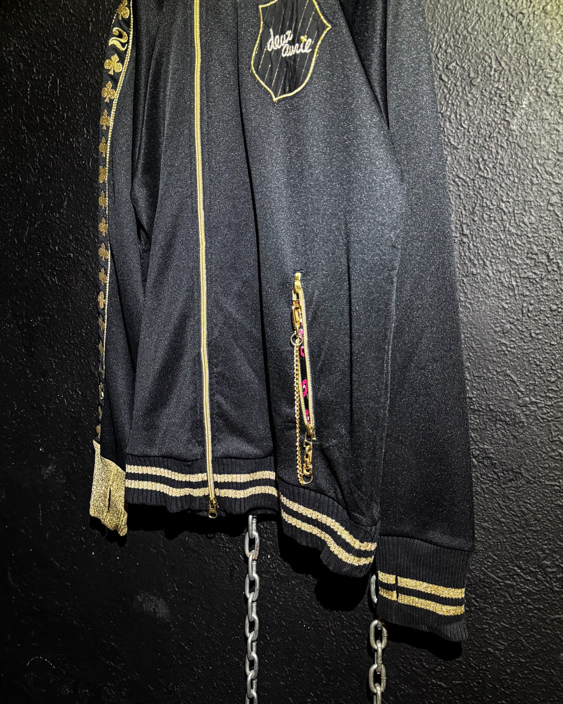 Deux Avril – Black × Gold Track Jersey 상품이미지4