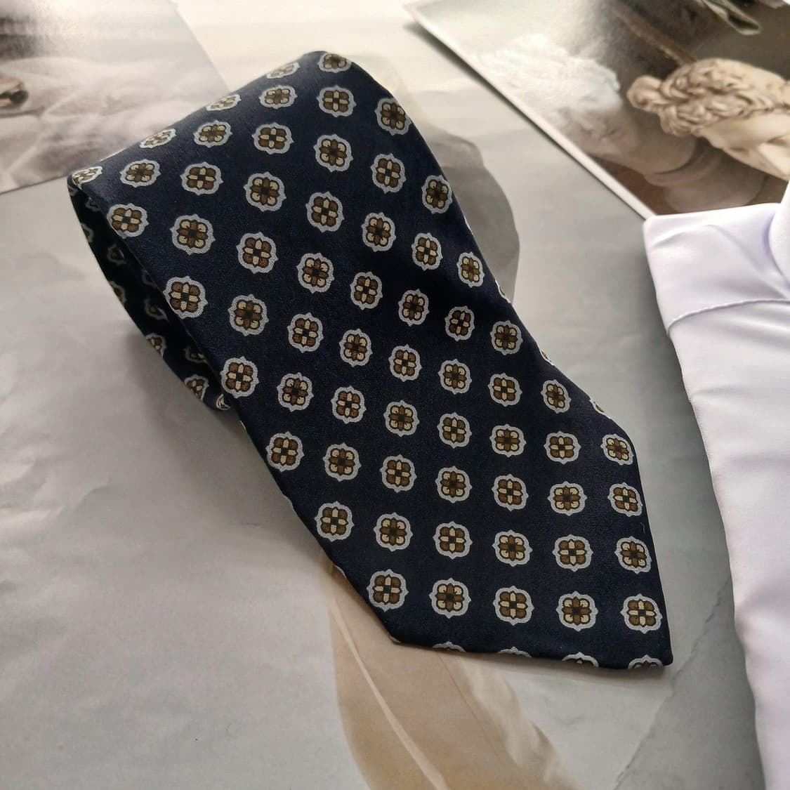 샤를주르당 실크 네이비 플라워 넥타이 8.2cm A+~A등급 K18748 상품이미지3