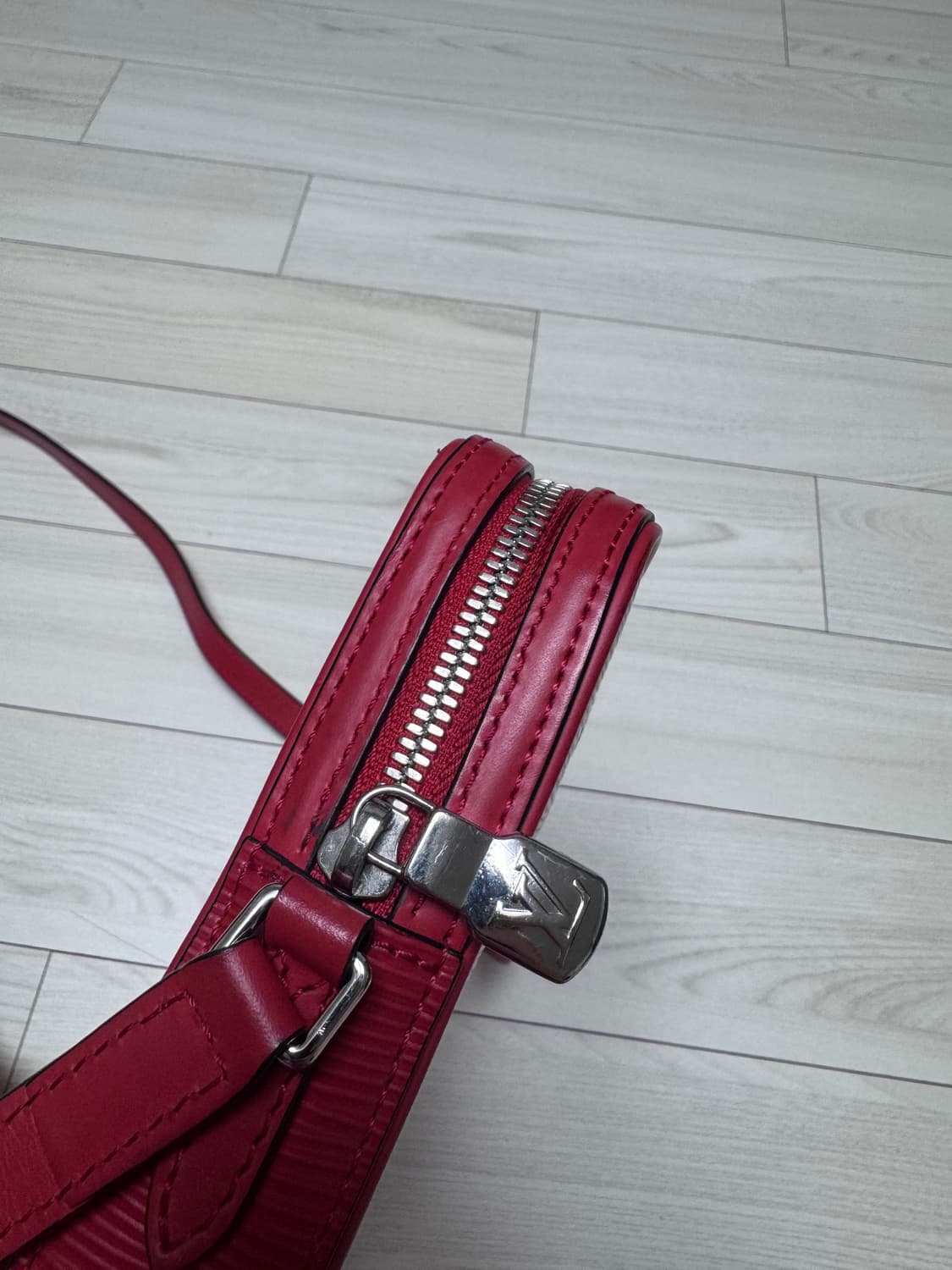 루이비통x 슈프림 다브 크로스백 상품이미지6