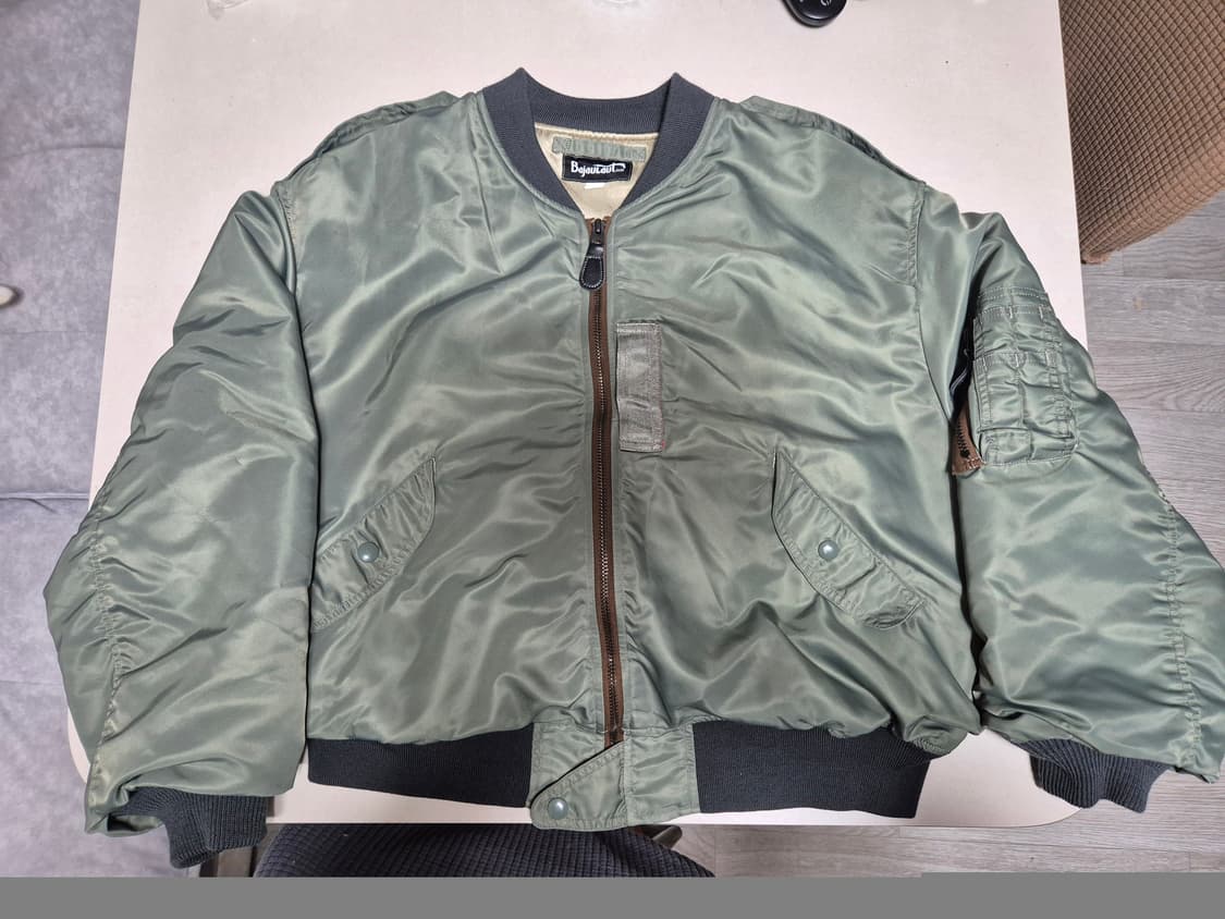 바자우라우트 L2B 봄버자켓 항공점퍼 XL 상품이미지1