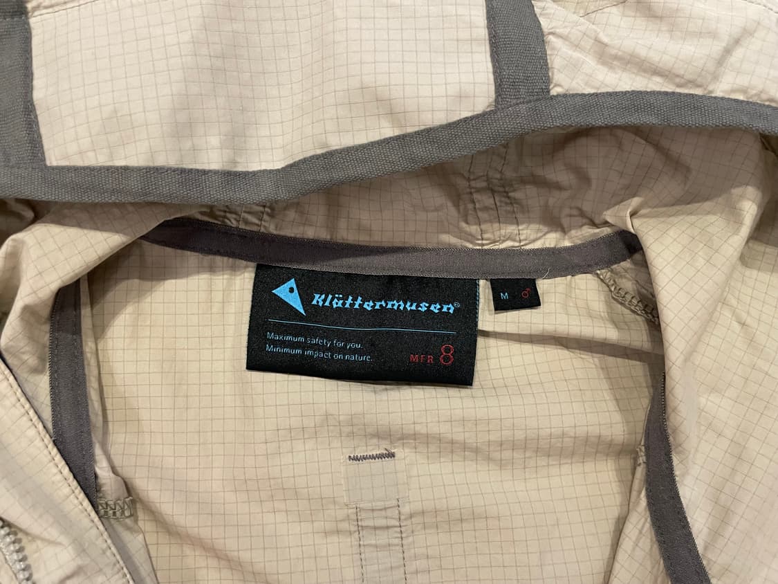 클라터뮤젠 안수르자켓 도브레이븐 M 상품이미지3