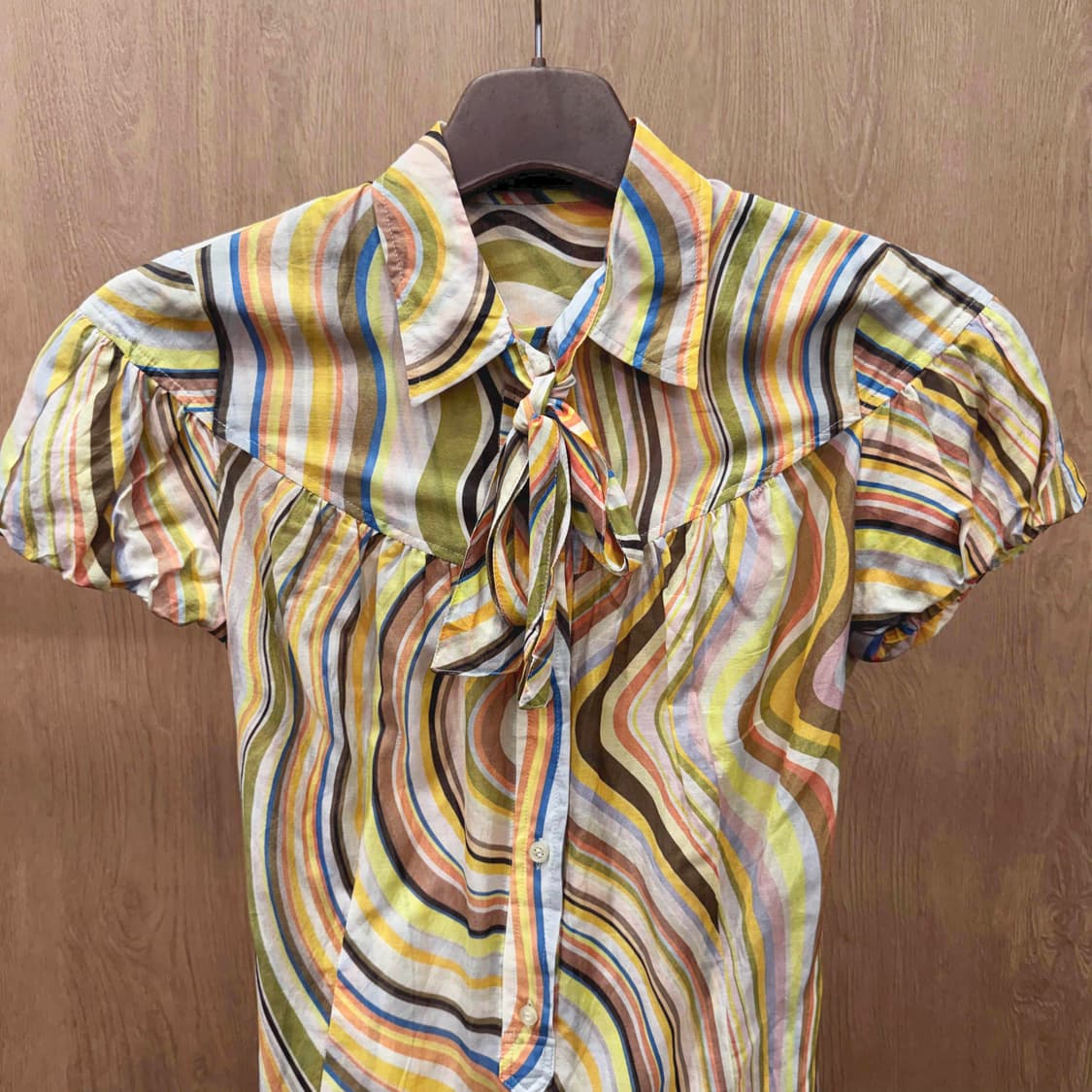 폴스미스 블랙 웨이브 스트라이프 리본 타이 퍼프소매 셔츠 원피스 멀티컬러 상품이미지4