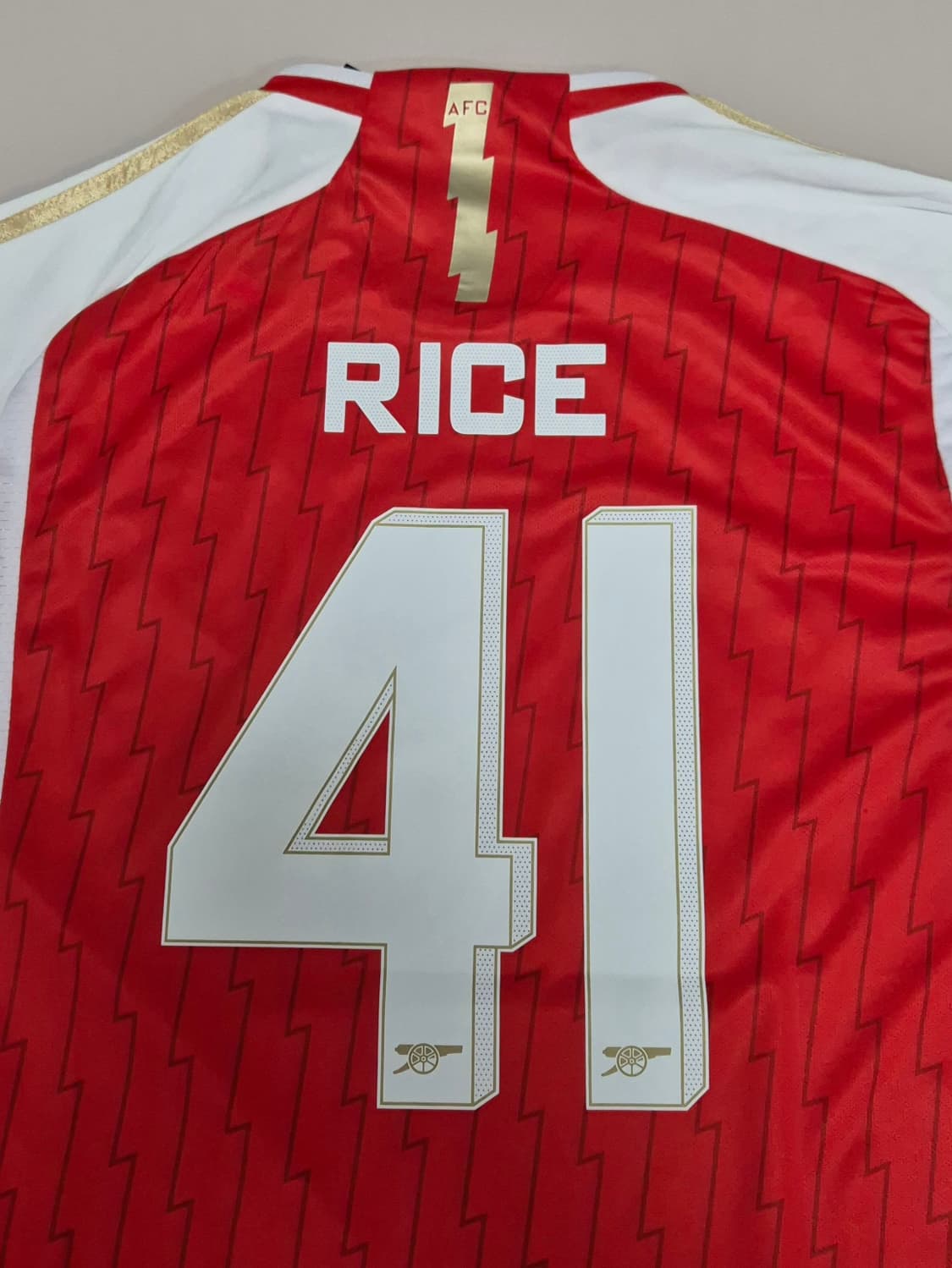 23 24 아스날 라이스 반팔 유니폼 L사이즈(얼룩있음) 상품이미지7