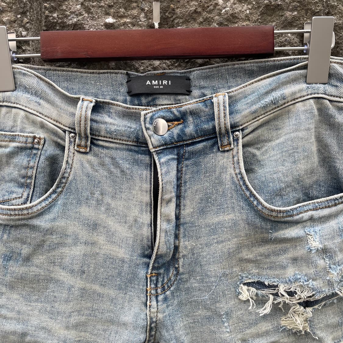 [30] Amiri 디스트레스 데님 팬츠 상품이미지5