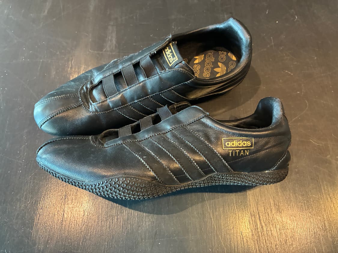 280) 아디다스 타이탄 올블랙 상품이미지1