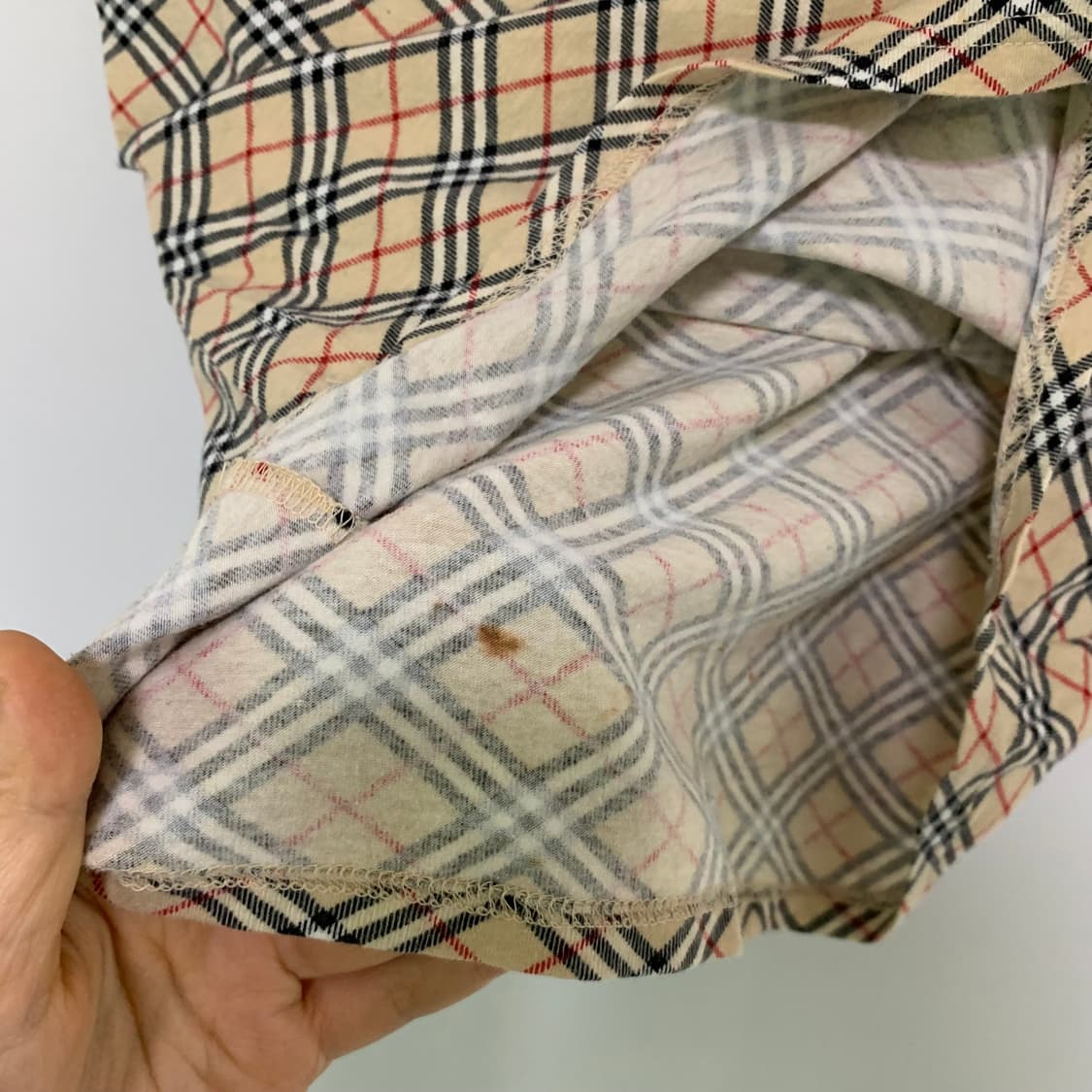 버버리 블루라벨 브이넥 노바 체크 반팔 크롭 슬림 딱붙 빈티지 티셔츠 상품이미지5