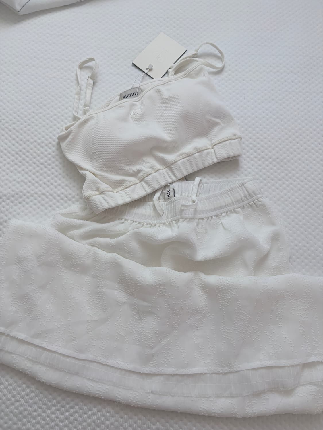 시엔느 sylvie triming skirt, logo tank top 상품이미지2