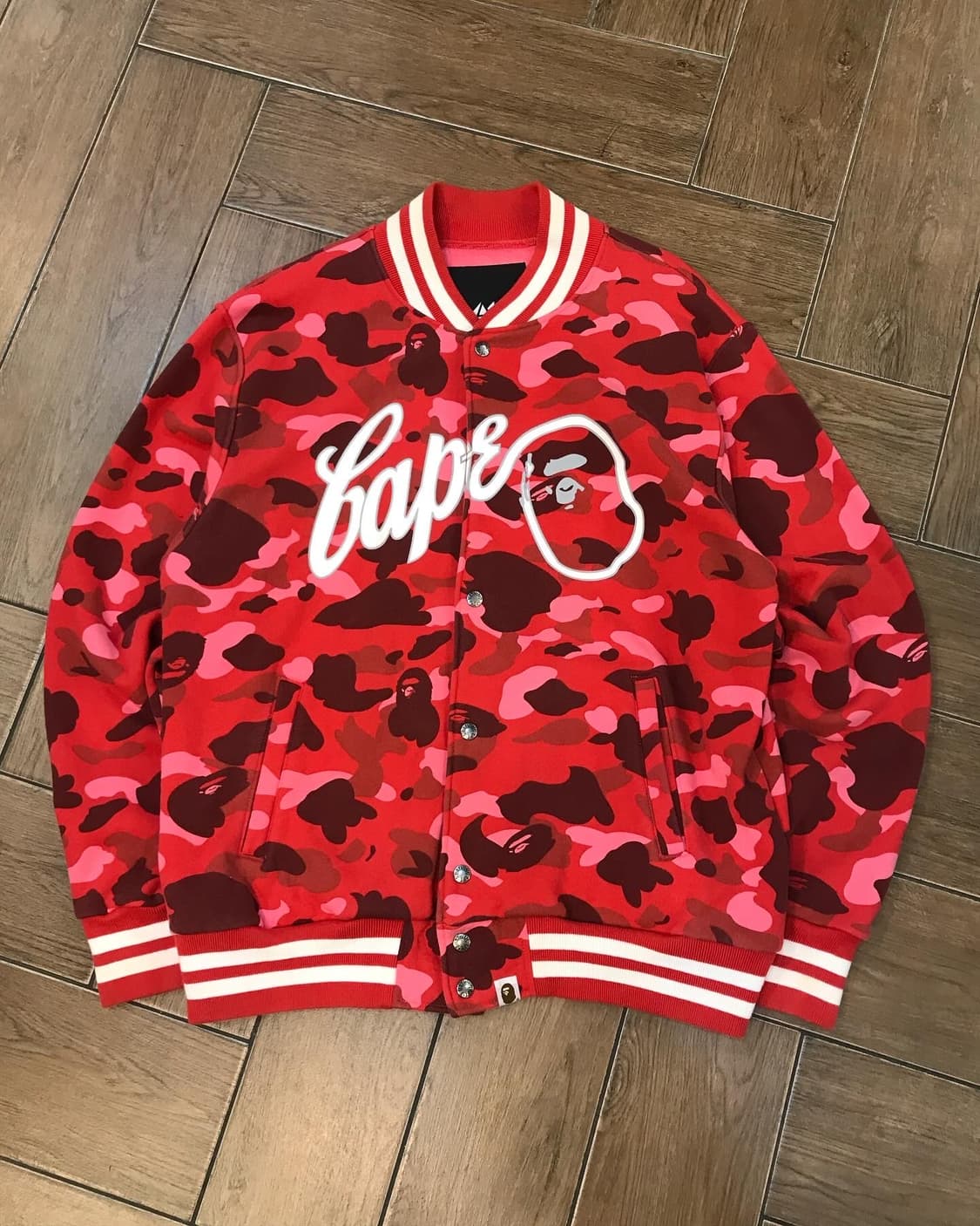Bape Red Camouflage Varsity Jacket 상품이미지7