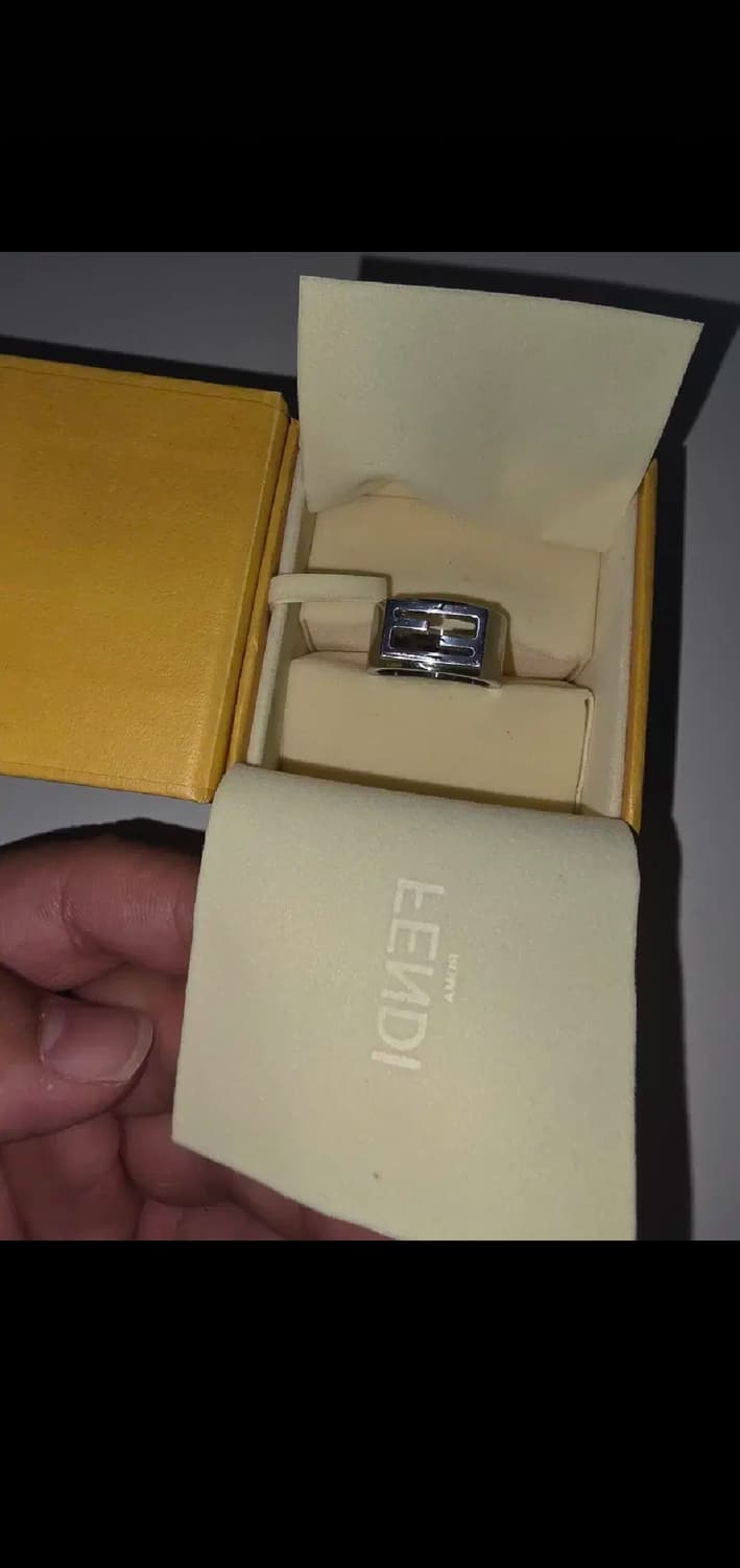 펜디 반지 팝니다. 상품이미지7