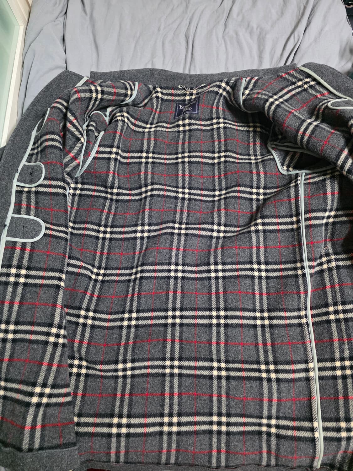 버버리 그레이 더플코트 상품이미지4