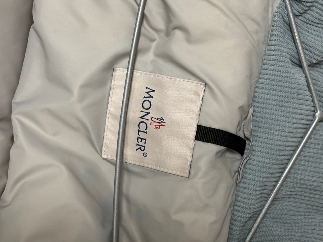 몽클레어 코듀로이 패딩 라이트 블루 상품이미지5