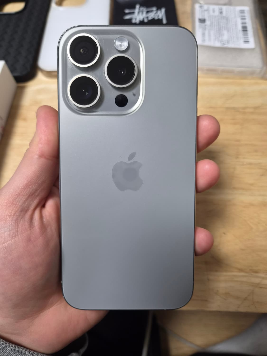 아이폰15프로 티타늄. 128 상품이미지2