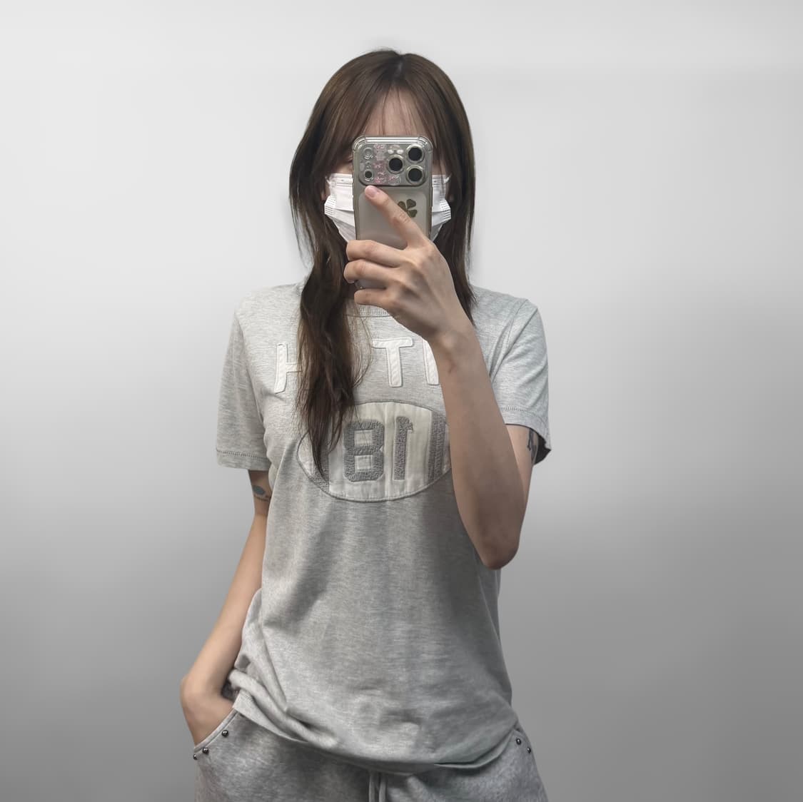 아베크롬비 피치 로고 반팔티 그레이 상품이미지1