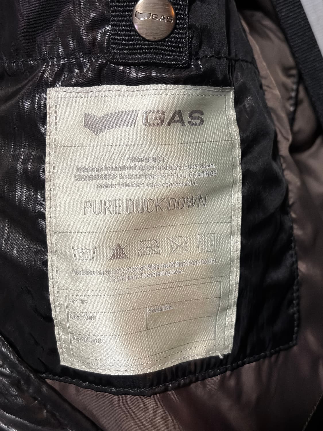 Gas 오리털 유광 패딩 상품이미지4