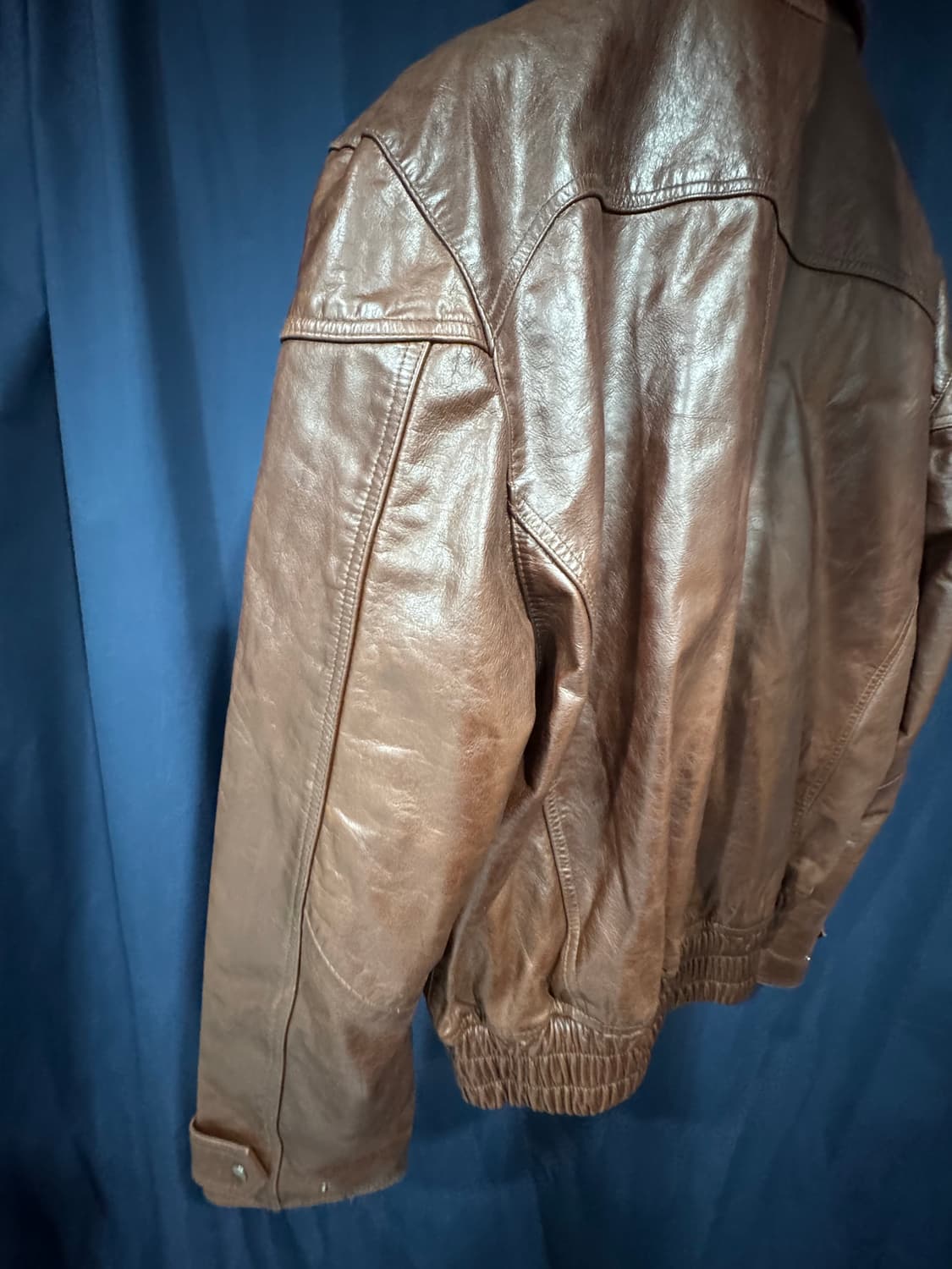 엘무드 블레이즈 카우하이드 레더 자켓 번트브라운 상품이미지3