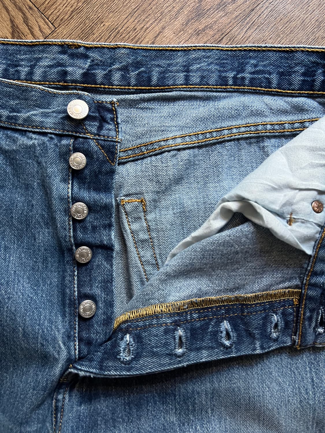 [36]리바이스 501 빈티지 워싱 스트레이트핏 데님 팬츠 상품이미지3