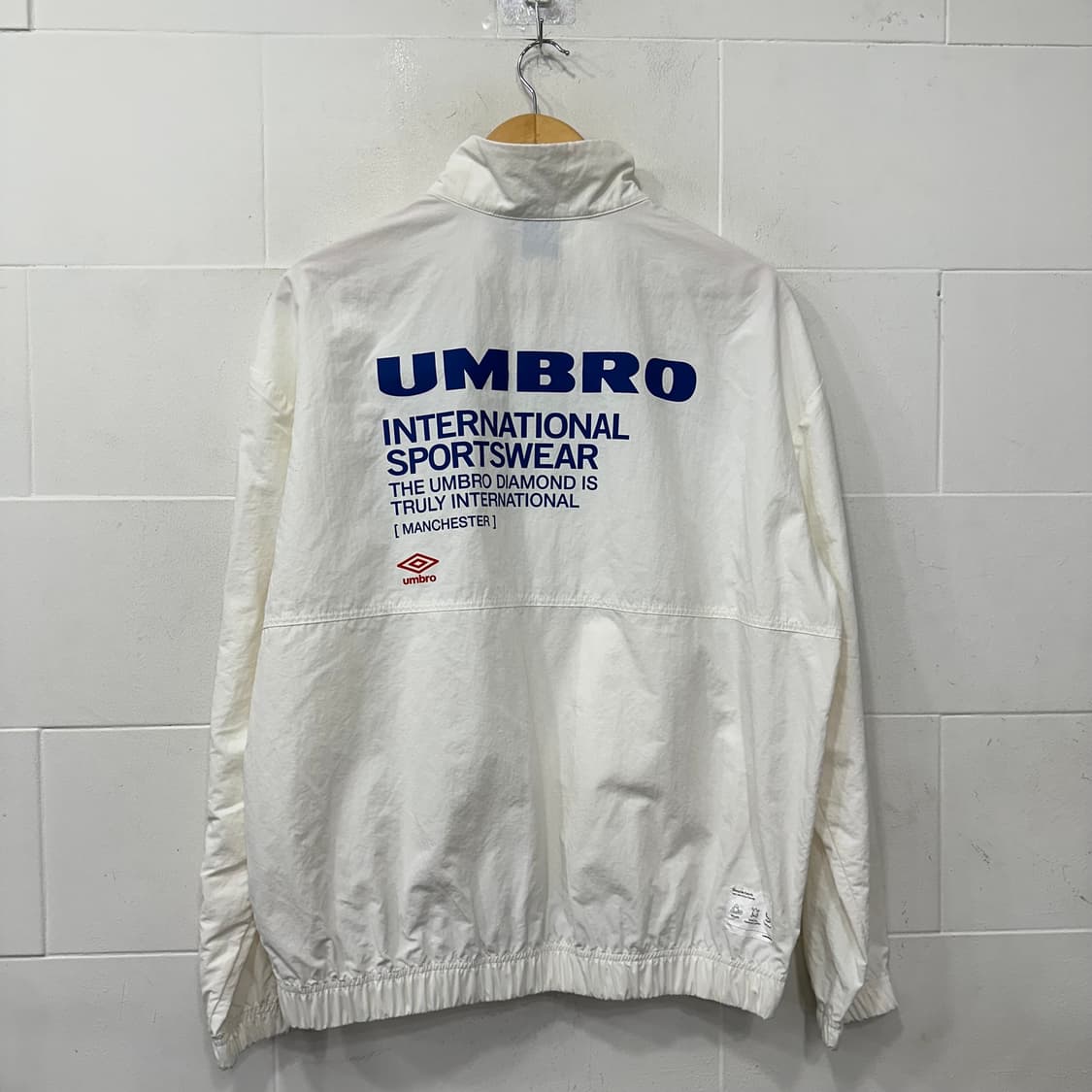 엄브로 아노락 바람막이 상품이미지2