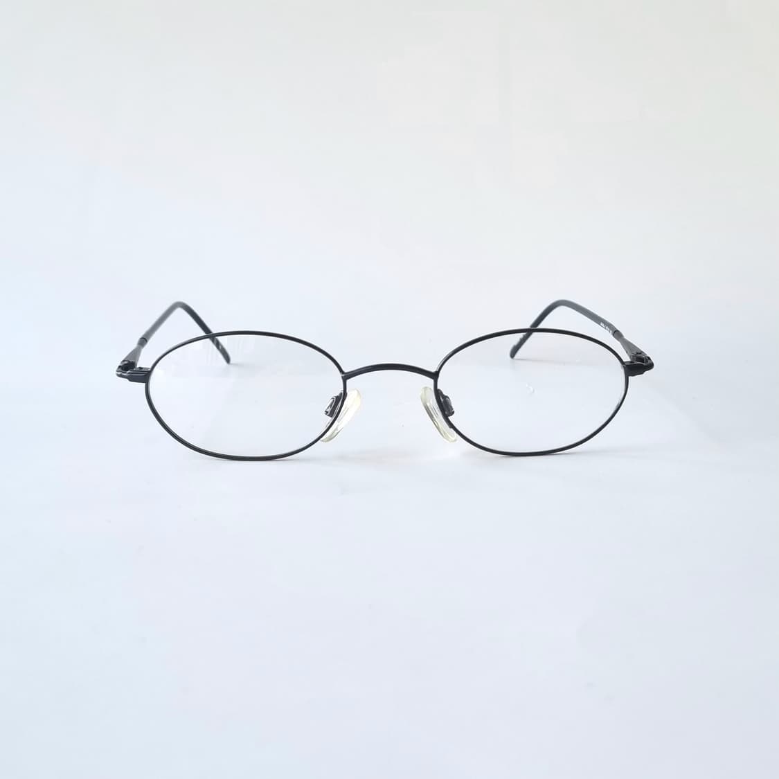 데드스탁 유니크 타원형 슬림 메탈 안경테 773 상품이미지2