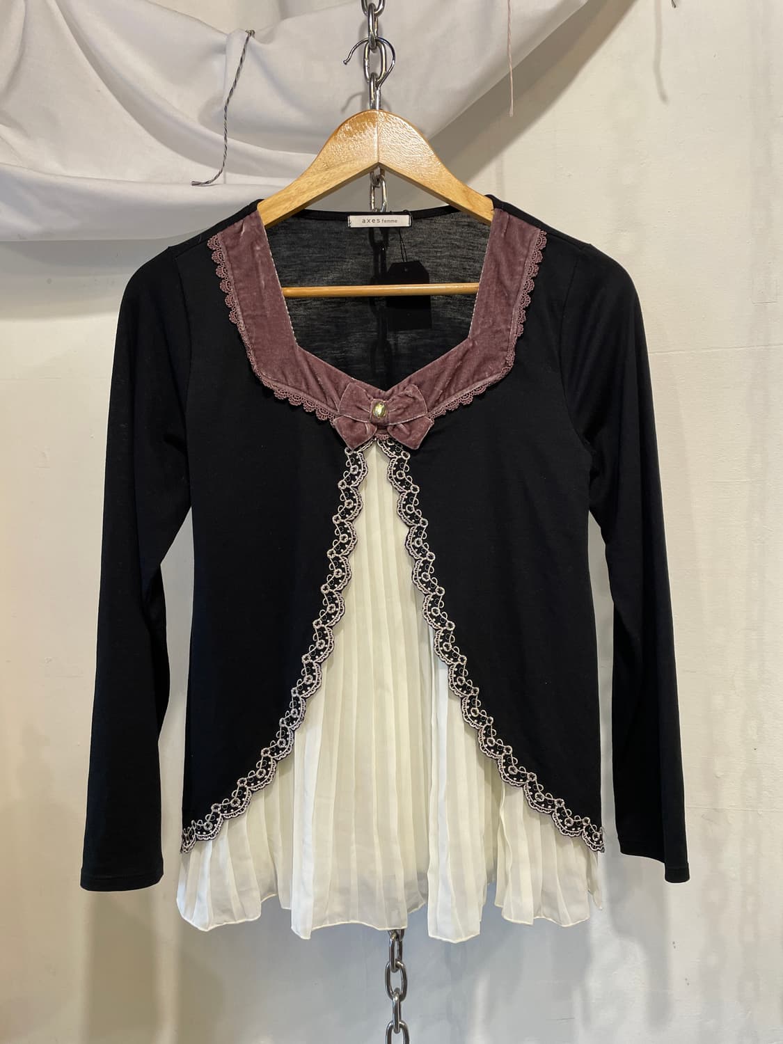 axes femme 엑시즈팜 벨벳 리본 핀턱 레이어드 블랙 롱슬리브 상품이미지2