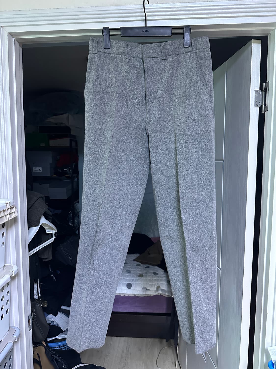 [L] 그레이 울 플란넬 슬랙스 상품이미지1