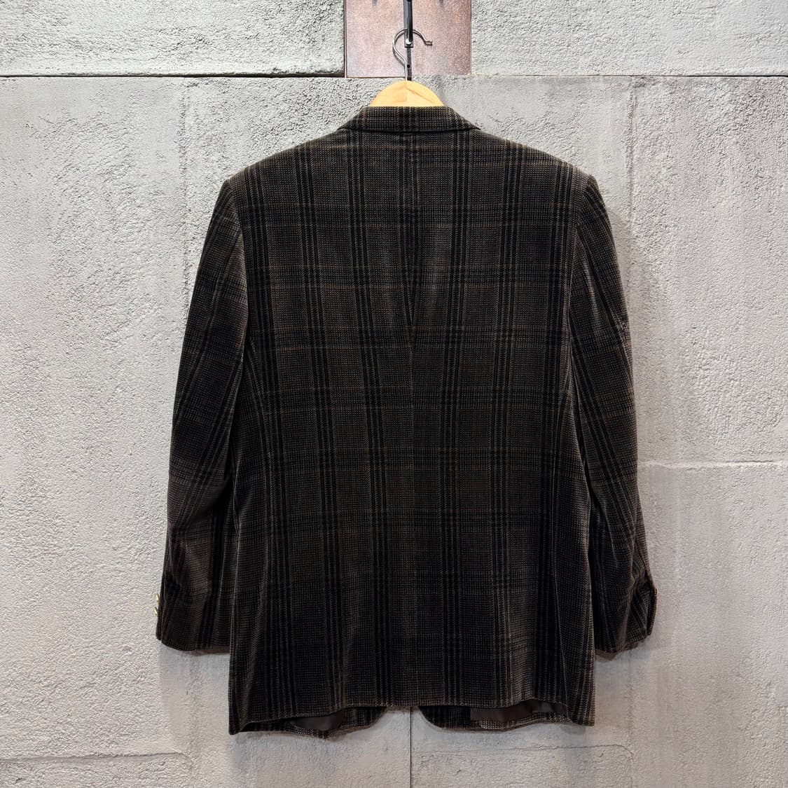 입생로랑 금장 체크 블레이저 자켓 (L)   상품이미지5