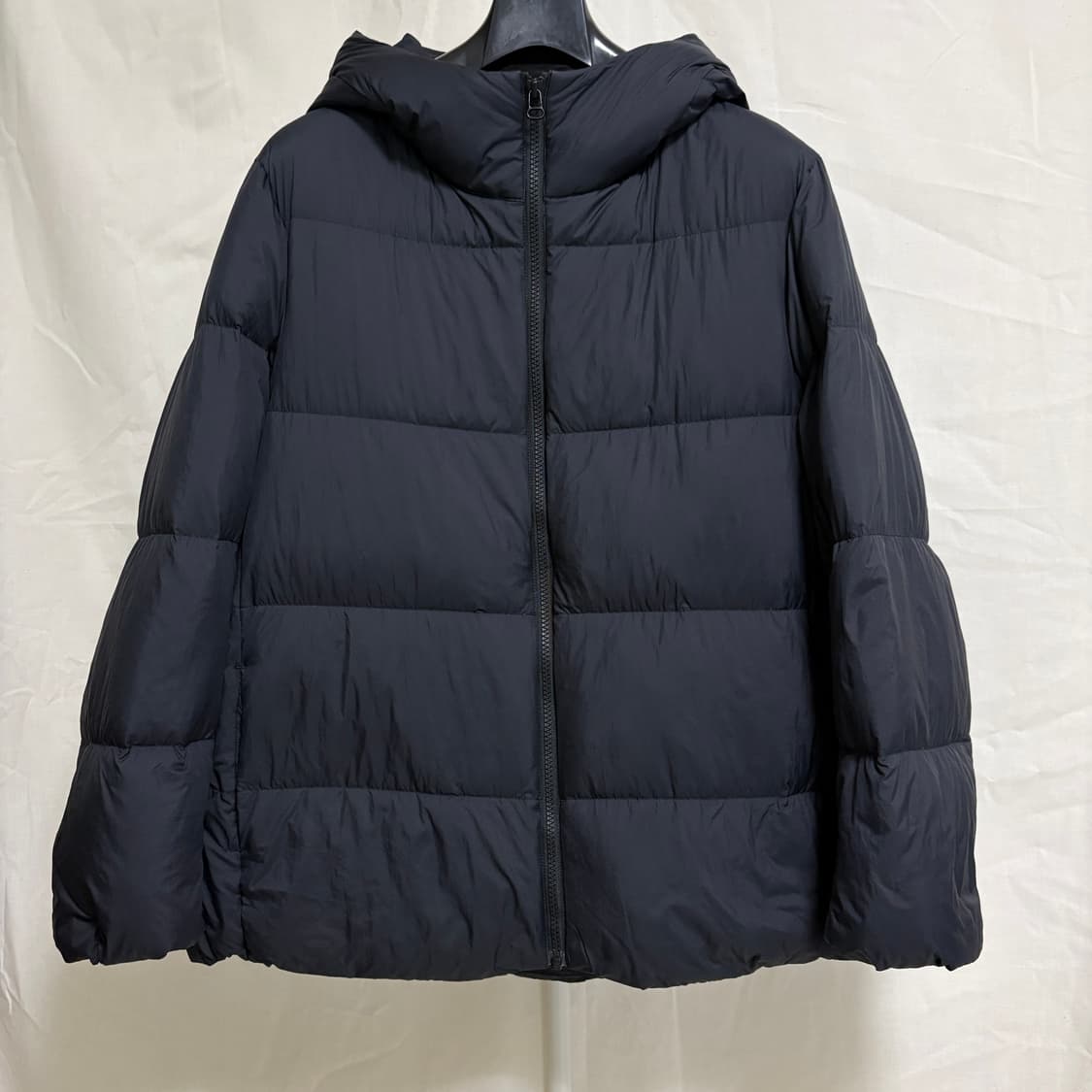 유니클로 울트라라이트다운 후드 경량패딩 / 블랙, L 상품이미지1