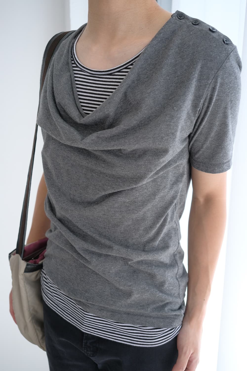 Cut & sewn drape t-shirt 상품이미지2
