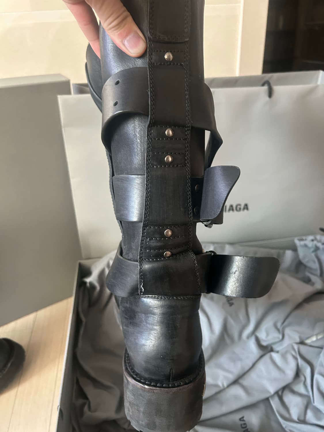 발렌시아가 베놈 부츠 하이 43 상품이미지4