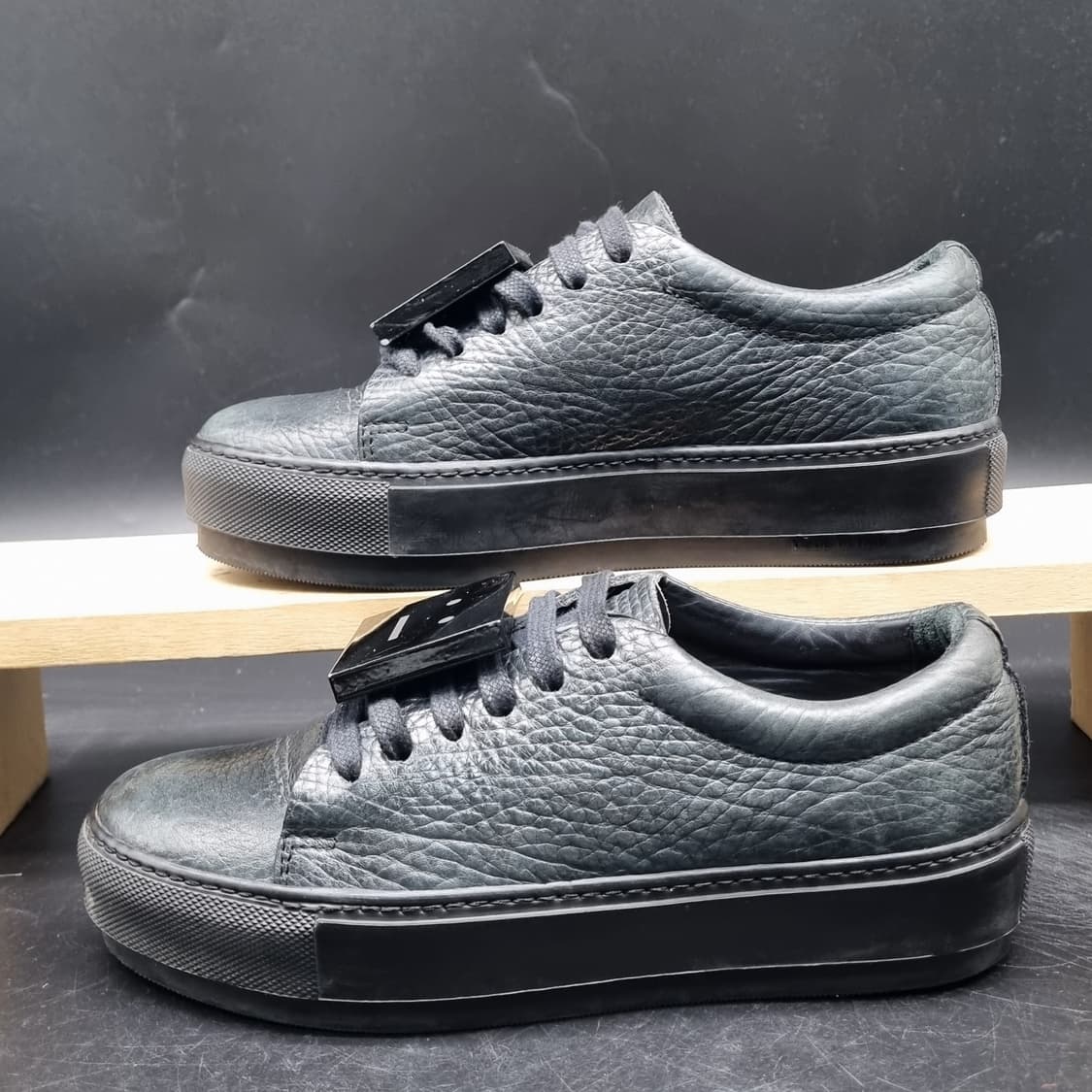 아크네스튜디오 여성스니커즈 230 상품이미지1