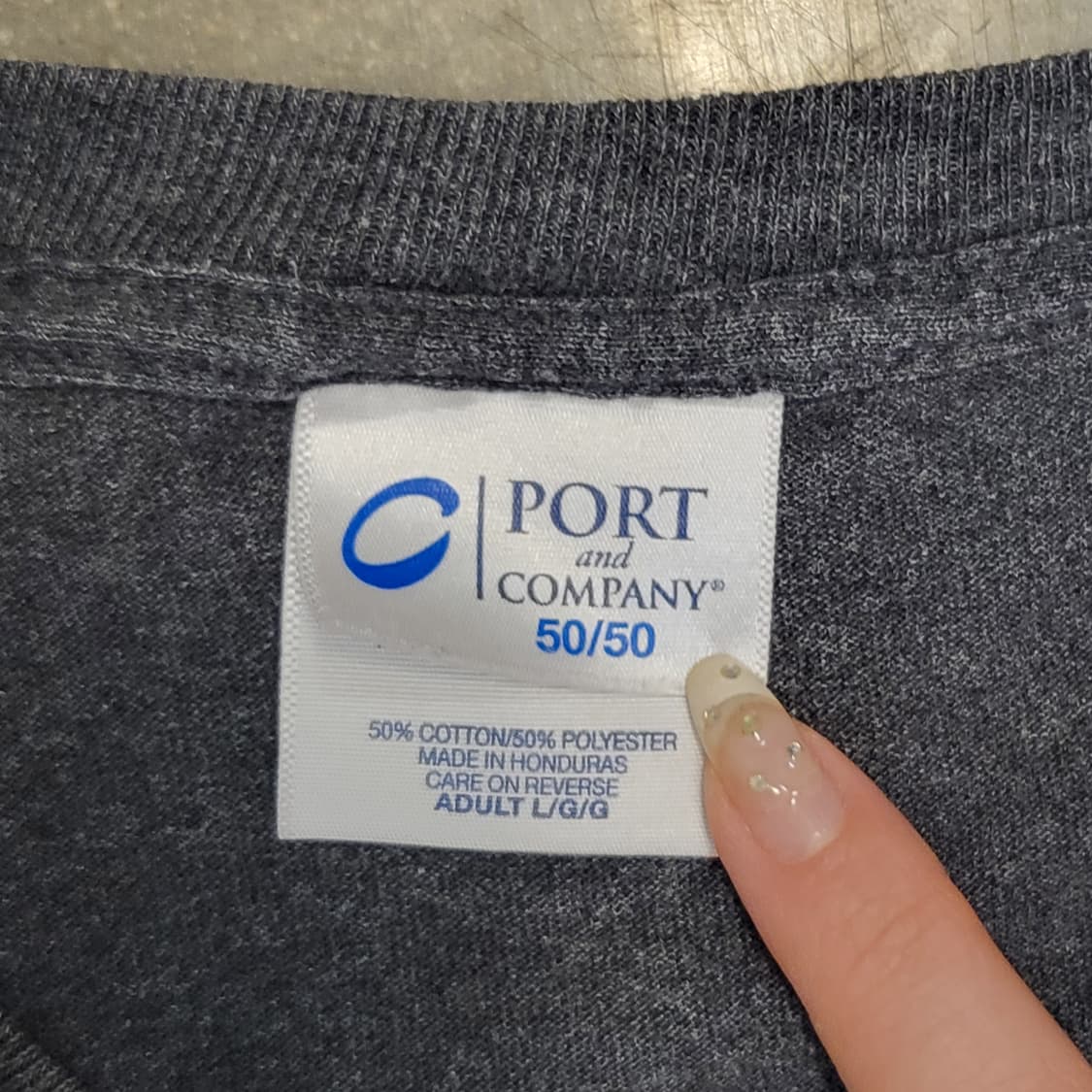 포트앤컴퍼니 다크 그레이 반팔 티셔츠 상품이미지4