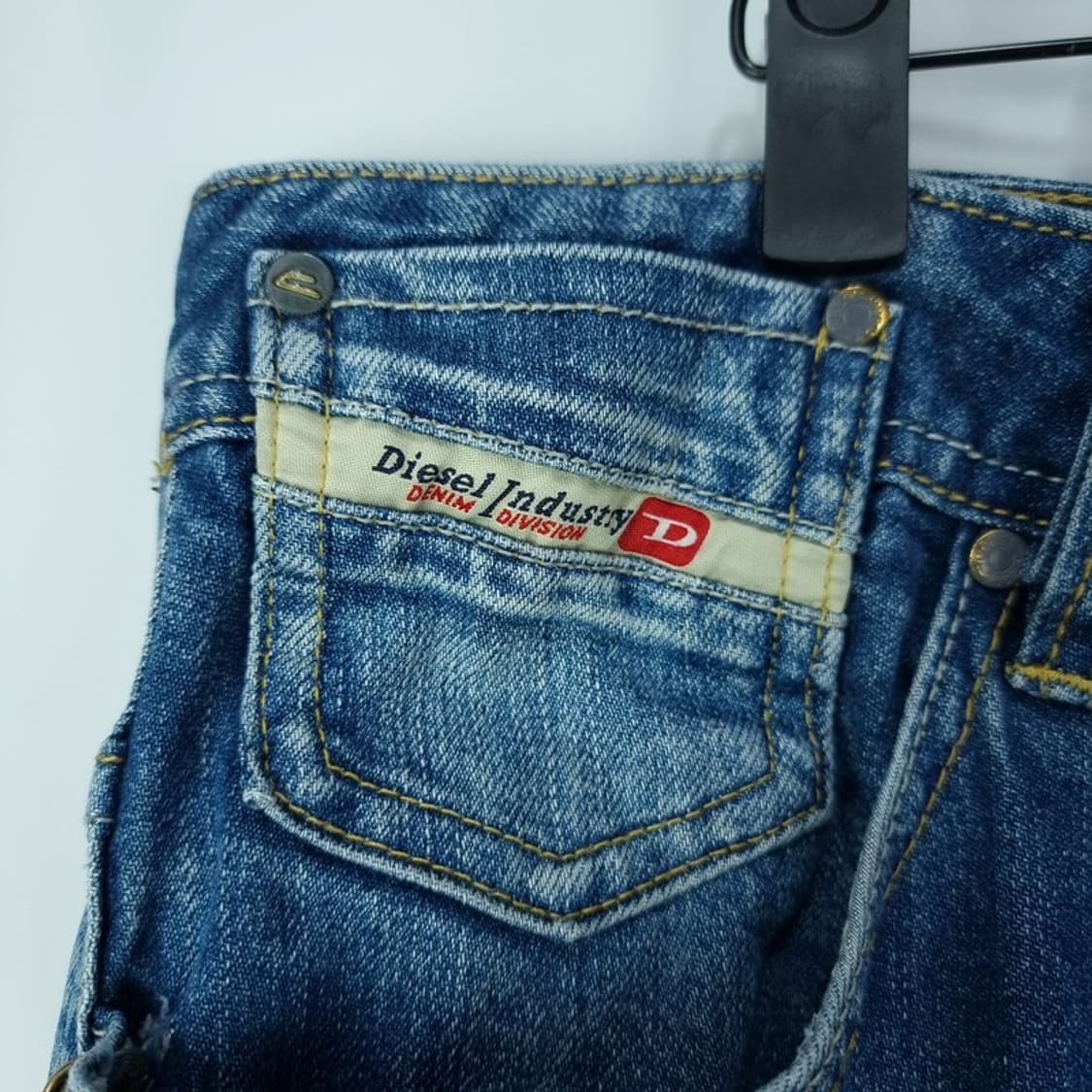 [디젤] 빈티지 워시드 스트레이트 데님 팬츠 청바지 M16911 상품이미지7