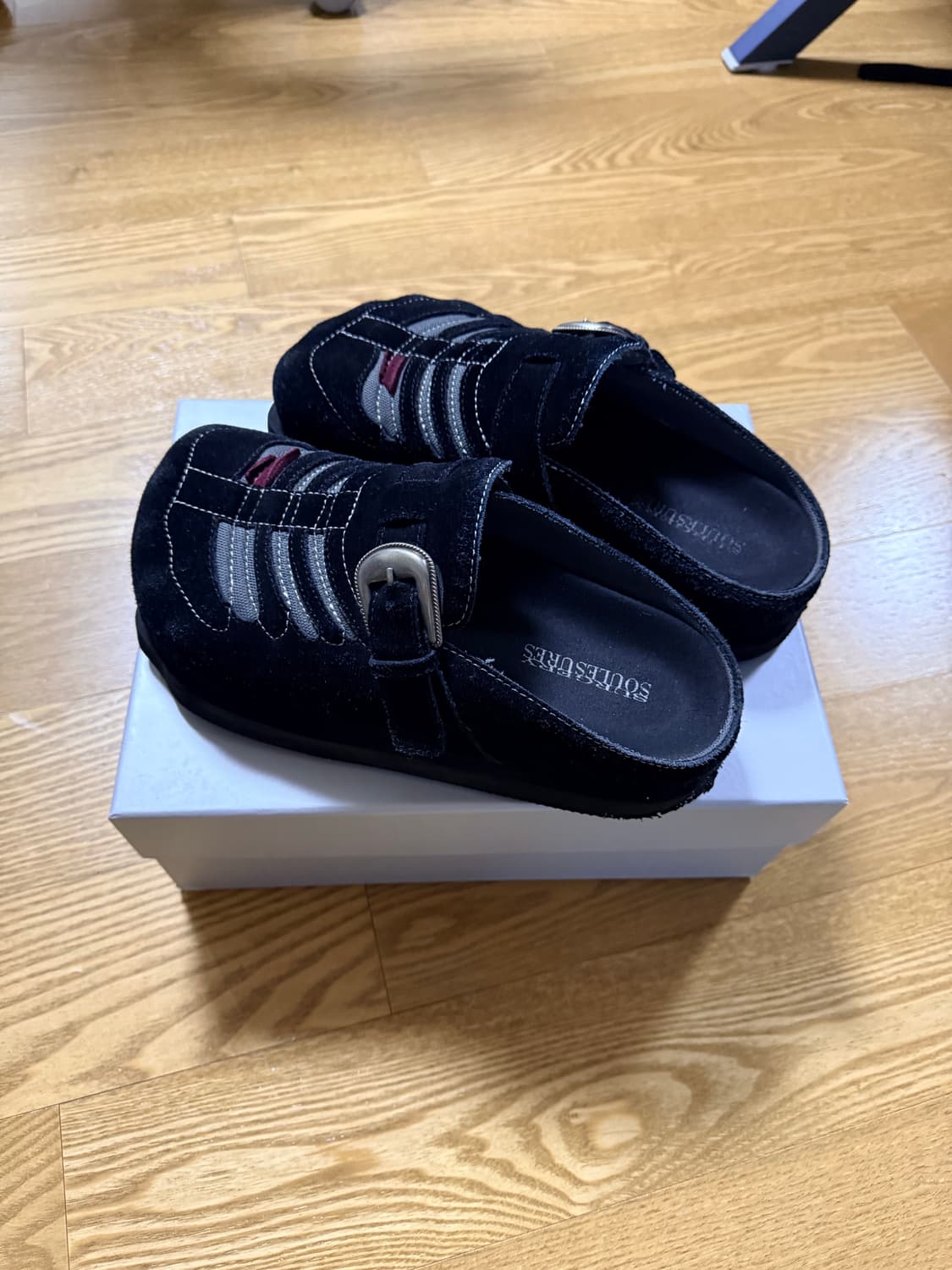 써저리 쏘유레슈어 슬리퍼 상품이미지3