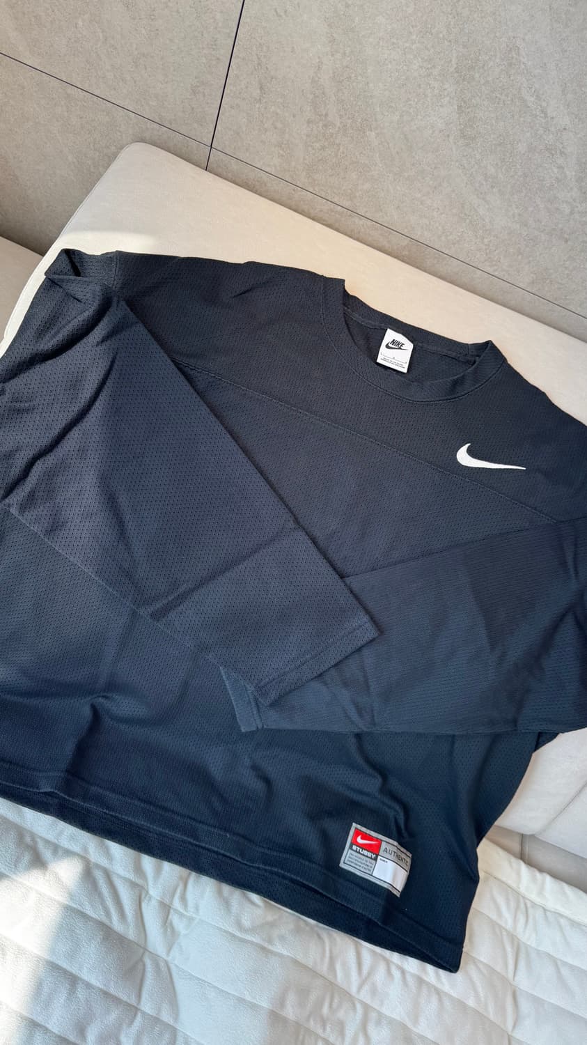 나이키 x 스투시 롱슬리브 탑 블랙 (FJ9164-010) 상품이미지1