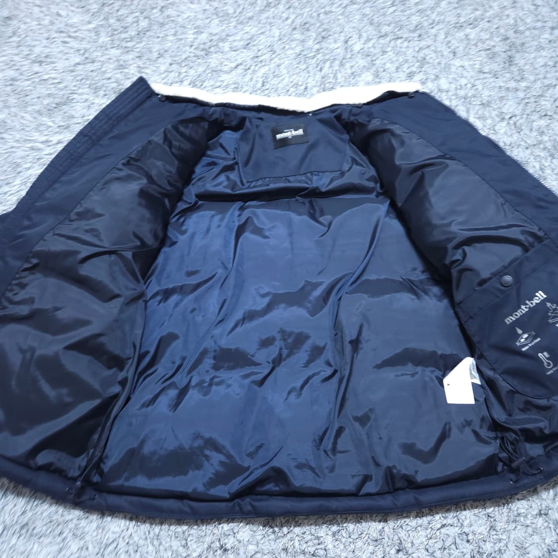 몽벨)95 여자 방수방풍 투웨이카라 푸퍼패딩 / 왕눈이샵 상품이미지8