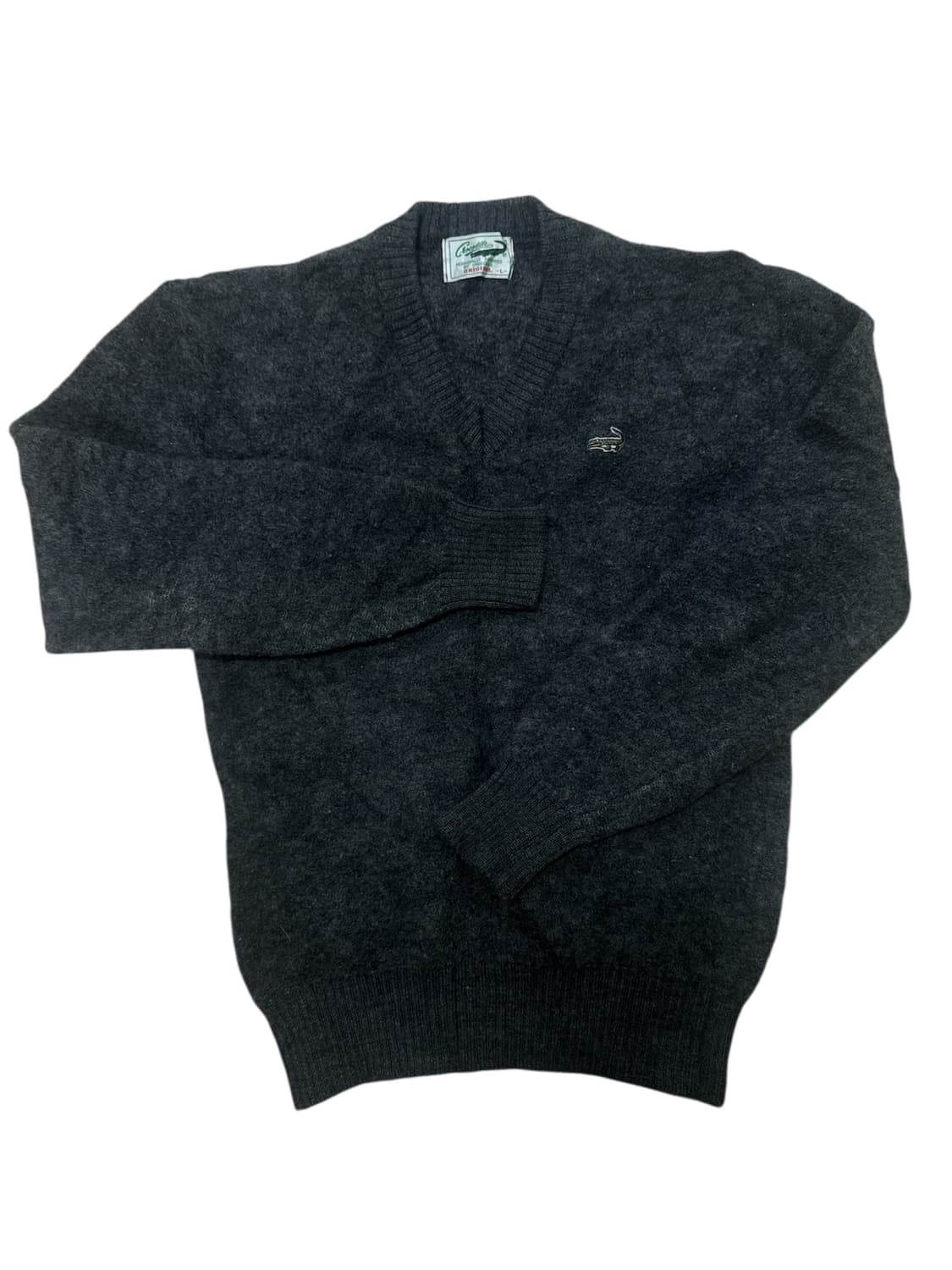 크로크다일 브이넥 니트 상품이미지1