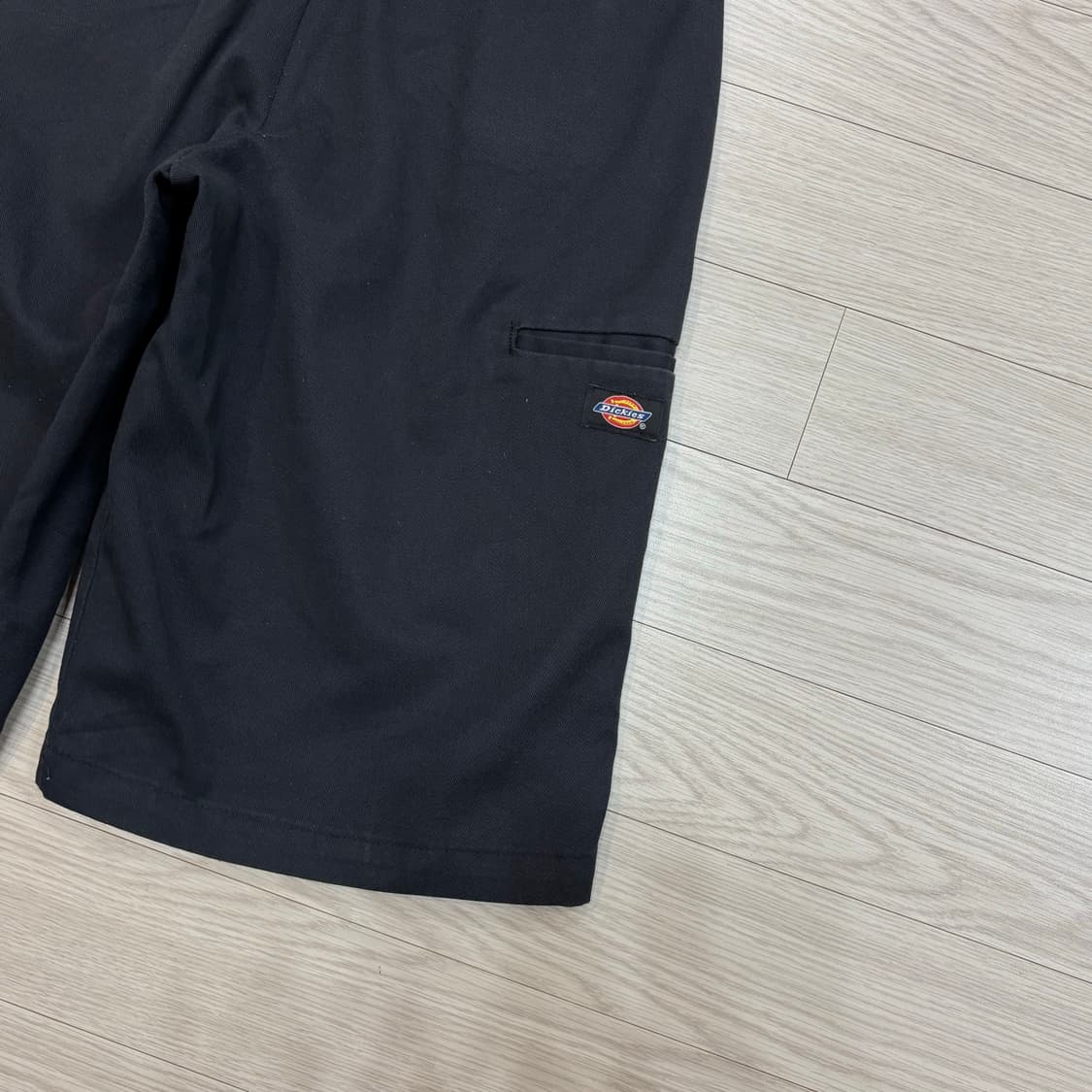 Dickies 디키즈 루즈핏 버뮤다팬츠 디키즈 반바지 블랙 상품이미지4