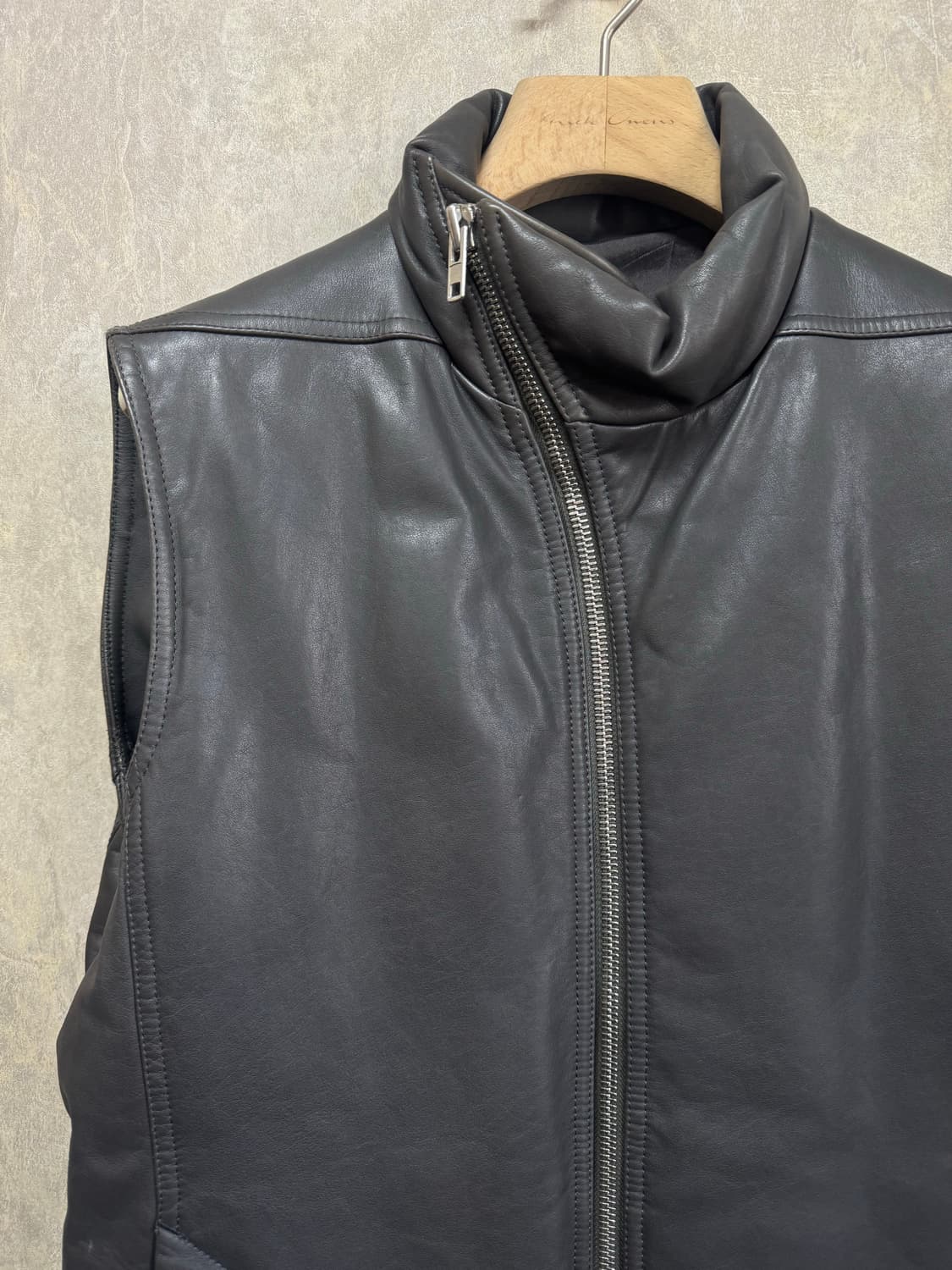50 / Rick Owens 릭오웬스 레더 패딩 베스트 상품이미지3