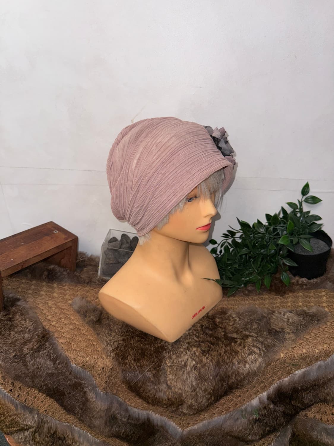 Indi pink flower corsage pleats beanie  상품이미지4