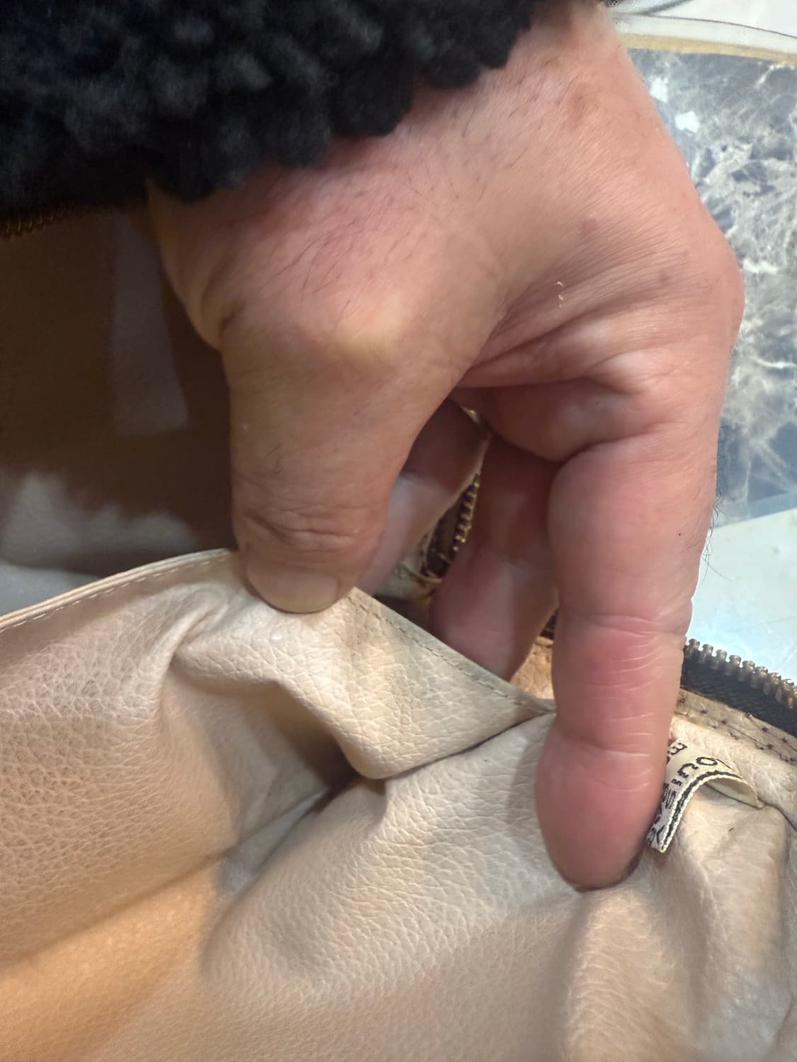 정품 루이비통 클러치 팝니다 상품이미지9