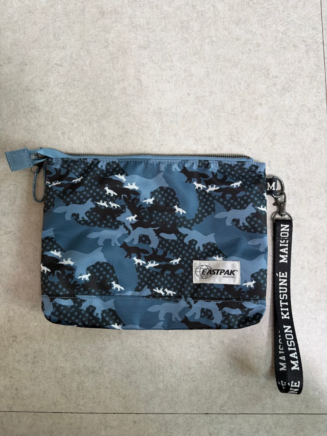 메종키츠네 X 이스트팩 상품이미지1