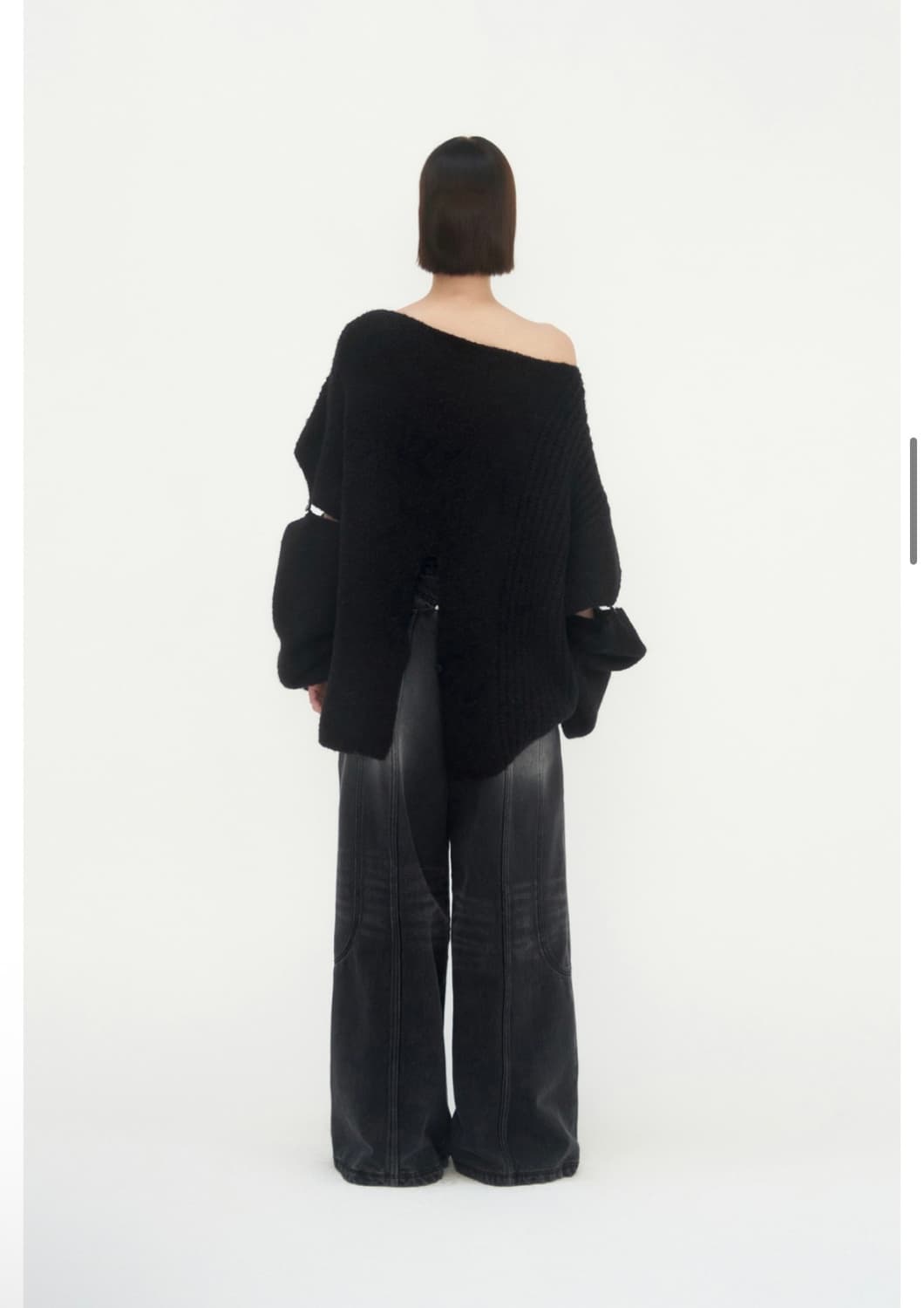 트리밍버드) Sleeve Slit Boat Neck Knit BK F 상품이미지4