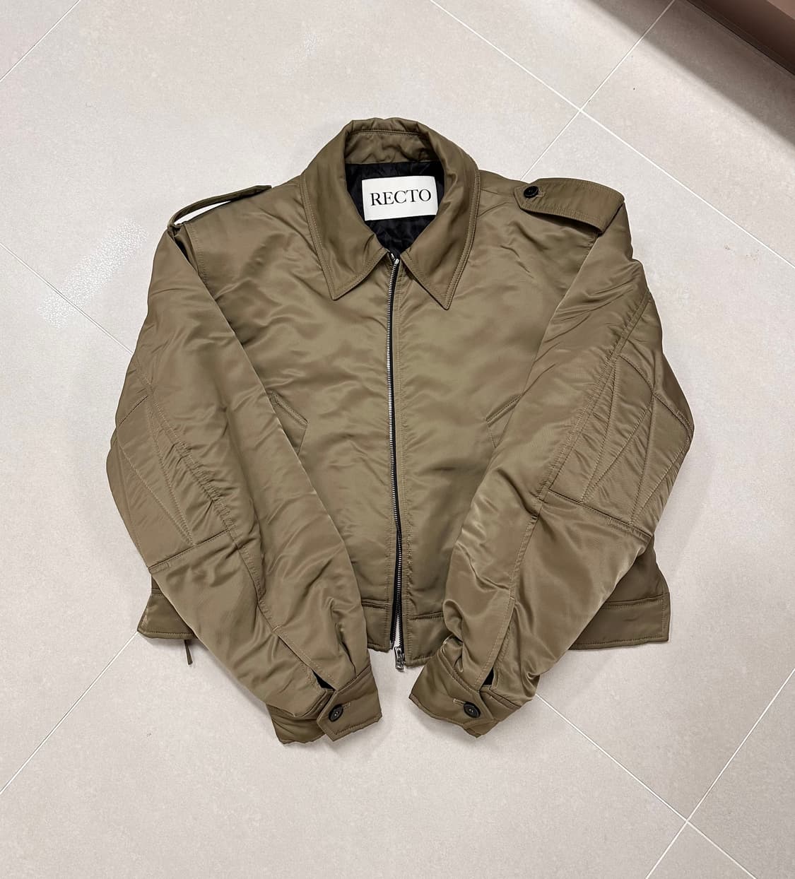 렉토 23fw 툴루즈 나일론 봄버 M 상품이미지2