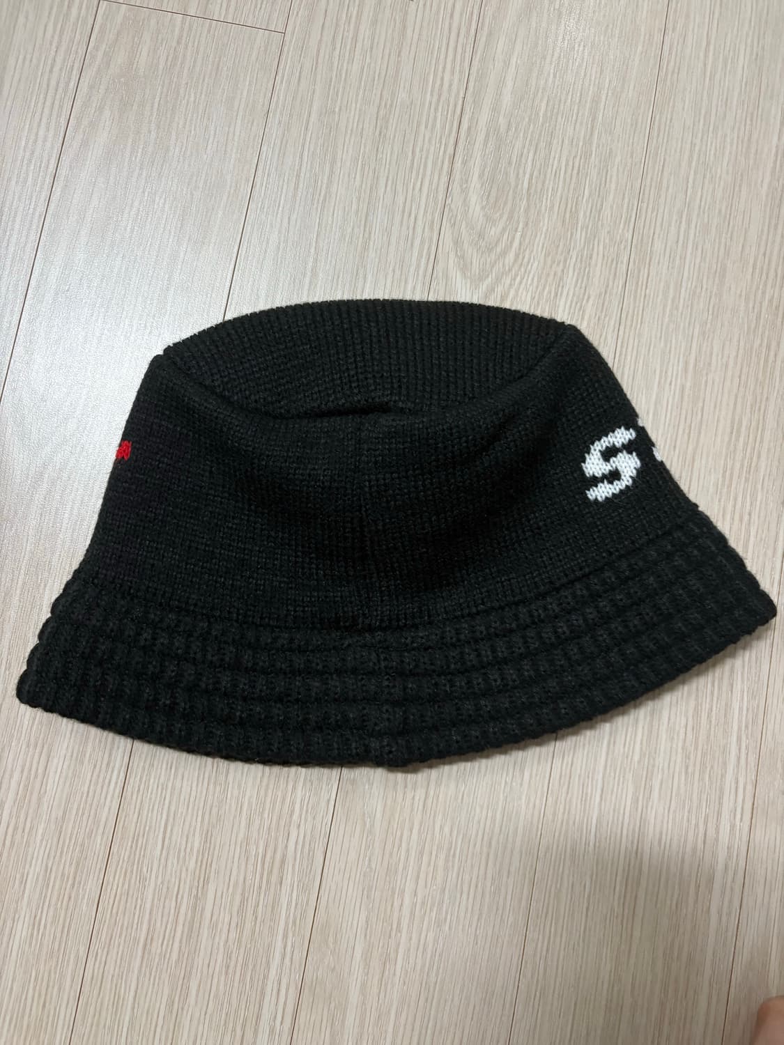 스투시 스포츠 니트 버킷햇 블랙 상품이미지3