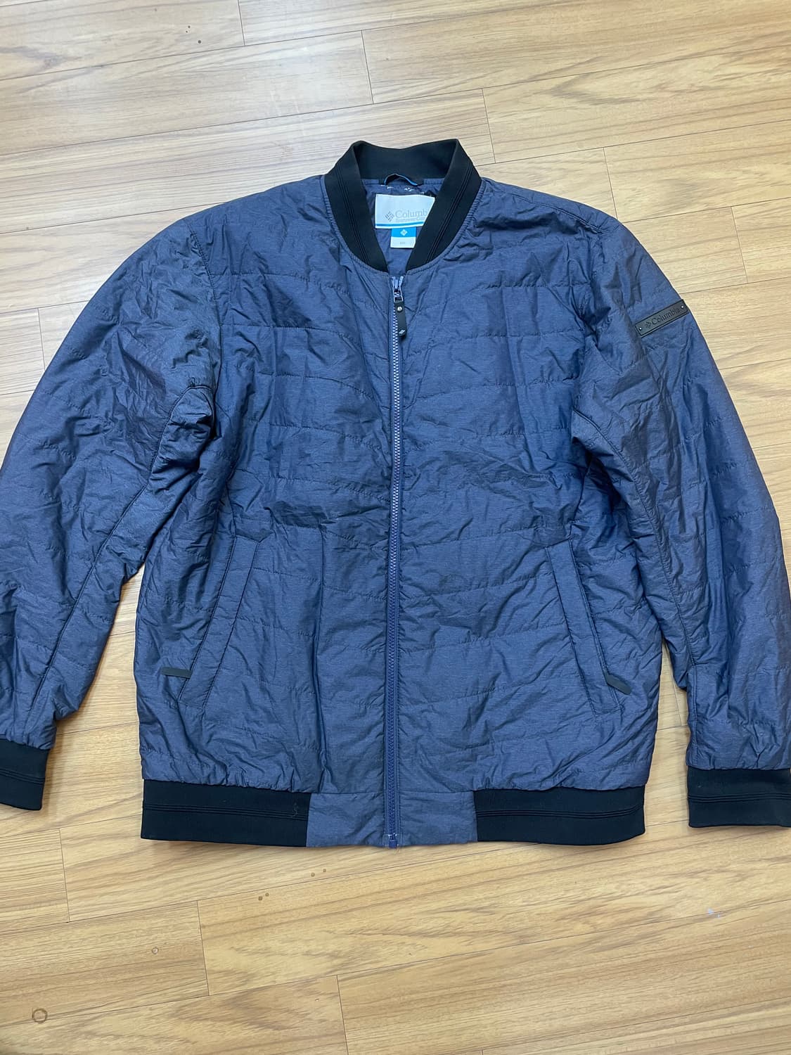 콜롬비아 남성 블루종 점퍼입니다. XXL 사이즈이며, OMNI-S 마크가 상품이미지1