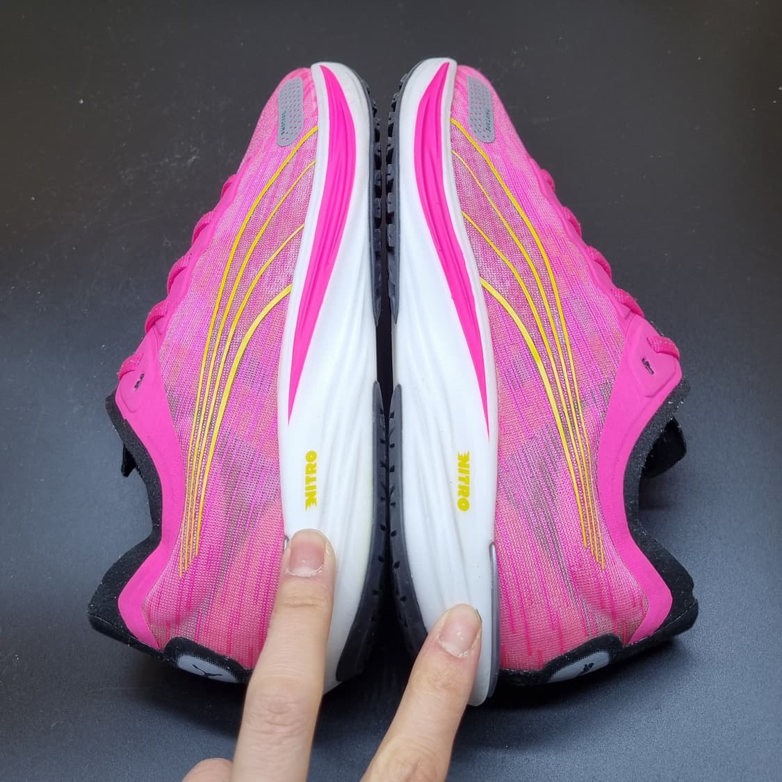 푸마 리버 레이트. 라이트로 여성런닝화235 상품이미지5