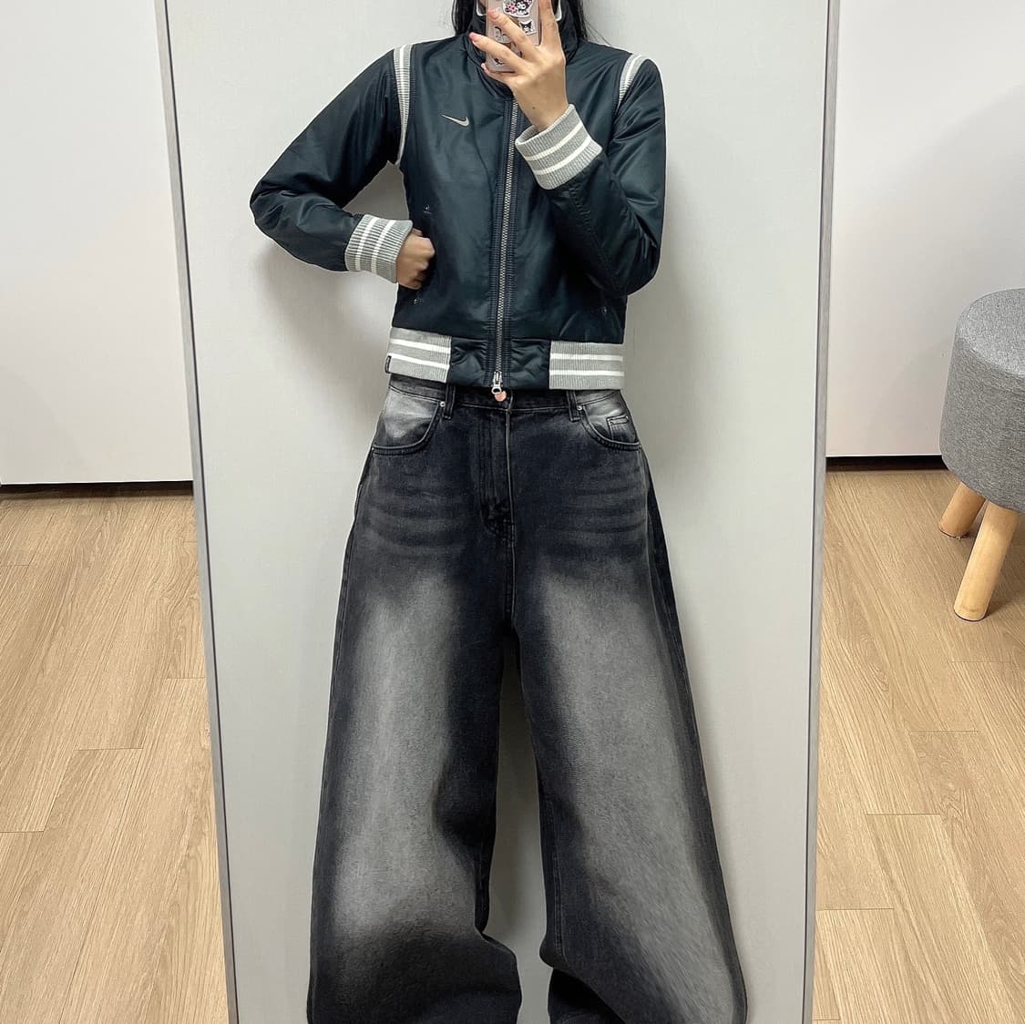 나이키 자수로고 투웨이 크롭 바시티 자켓 상품이미지1